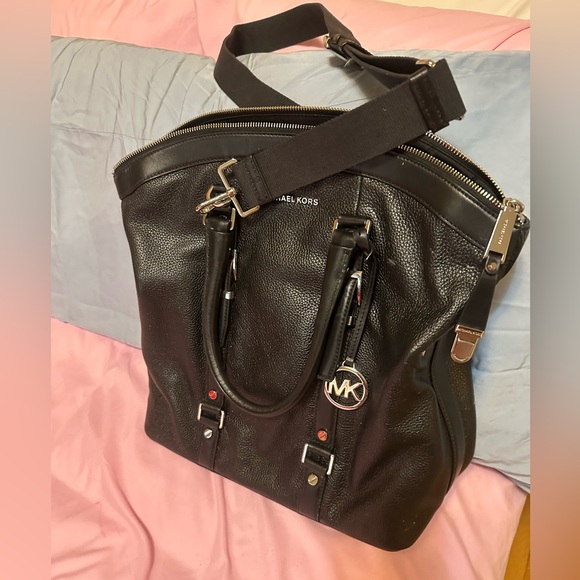 MICHAEL Michael Kors Bags Michael Kors Black Shoulder Bag Poshmark